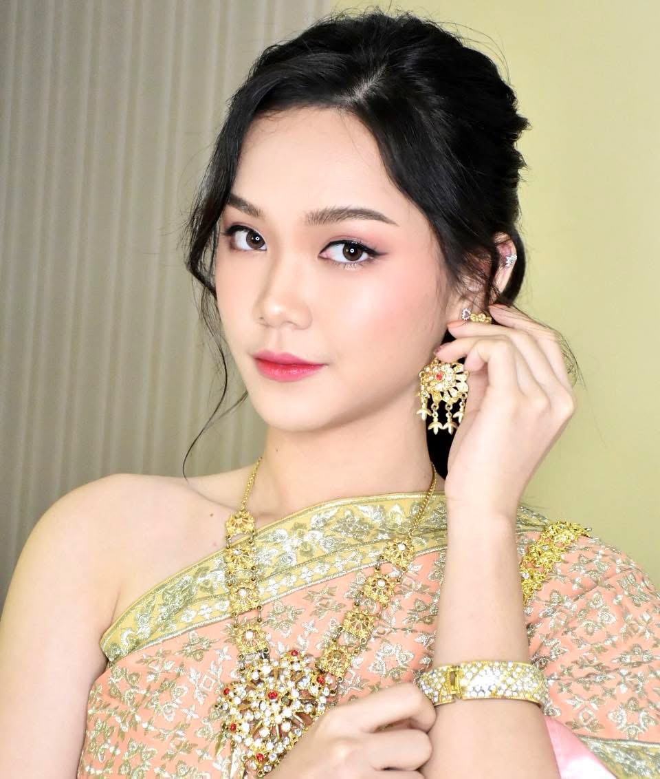 ผลงาน RyRy Makeup